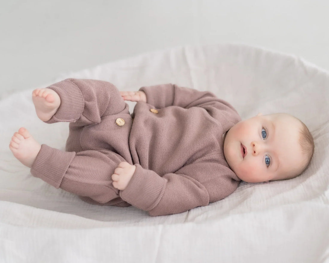 Babykleidung mieten statt kaufen – warum immer mehr Familien auf ein Miet-Abo setzen